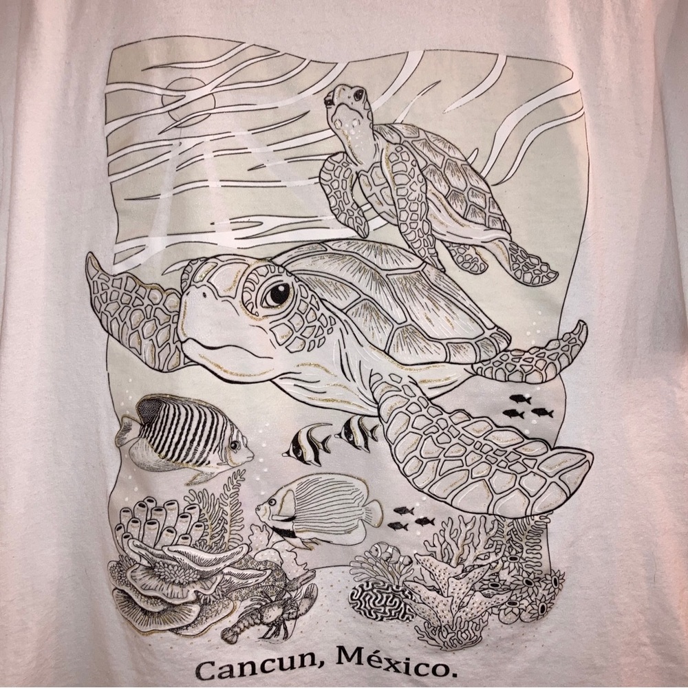 Cancun Mexico souvenir shirt graphic tee shirt XL oversized short sleeve
